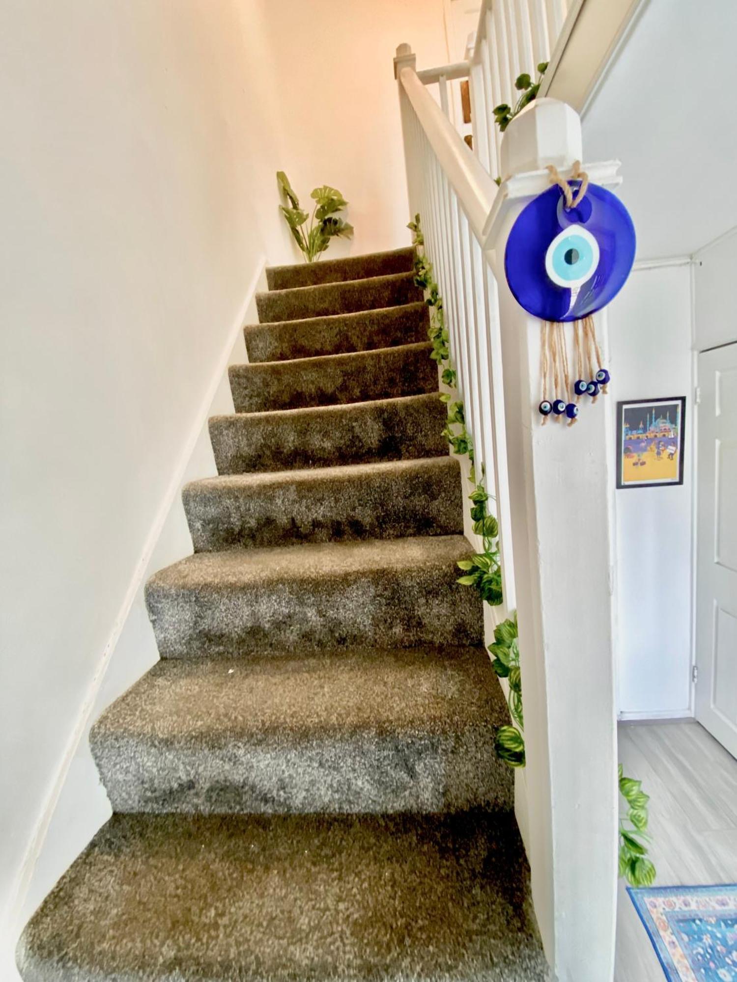 Canary Wharf Serviced Apartement 런던 외부 사진